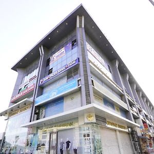 Hotel Nova Rooms Atlanta Shopping Surat Exterior photo