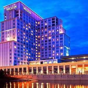 The Westin Chicago Lombard Hotel Exterior photo