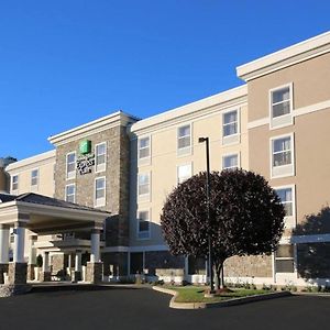 Holiday Inn Express Danbury I-84, An Ihg Hotel Exterior photo