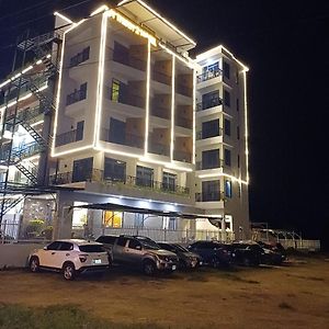 Khach San An Thinh 2 Hotel Ninh Hoa Exterior photo