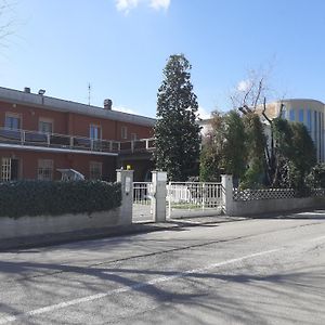 Gold House Apartment Maranello Exterior photo