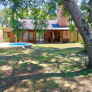 Chalet Amancay Casa Familiar, En El Ceibal Jujuy Villa San Antonio  Exterior photo