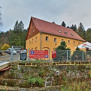 Penzion U Vyhlidky Hotel Chribska Exterior photo