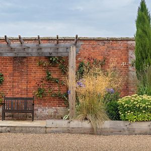 The Cart Shed Villa Saxlingham Exterior photo