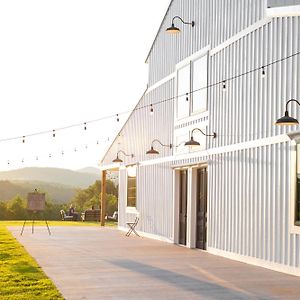 River Runs Through It -Cottage On 70 Acre Winery Mount Airy Exterior photo