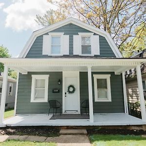 Beautiful Cape Cod House In Central Location Apartment Dayton Exterior photo