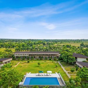 Sanctuary - Chitwan National Park , Nepal Hotel Exterior photo