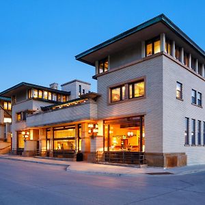 The Historic Park Inn Hotel Mason City Exterior photo