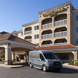 Courtyard Novato Marin/Sonoma Hotel Exterior photo