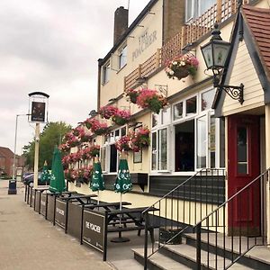 The Poacher Hotel Stevenage Exterior photo