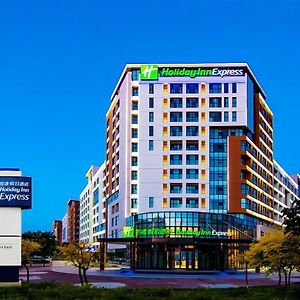 Holiday Inn Express Tianjin Airport East, An Ihg Hotel Exterior photo