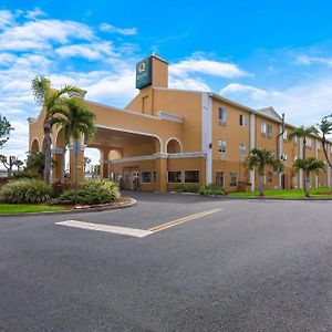 Quality Inn Sarasota I-75 Exterior photo