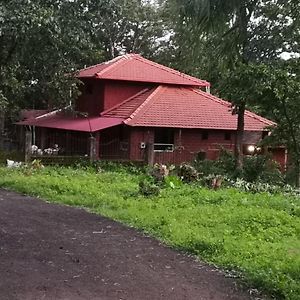 Sarvoday Eco Homestay, Sawantwadi Exterior photo