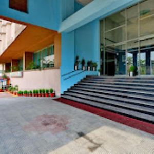 Hotel Clarks Grand , Gorakhpur Exterior photo