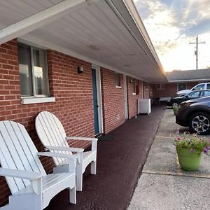 Travelers Inn Olney Exterior photo