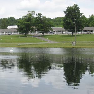 Fountain View Motel Richfield Springs Exterior photo