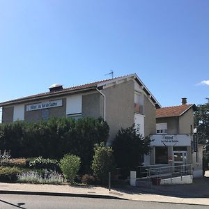 Hotel Val De Saone Lyon Caluire Rillieux Sathonay-Camp Exterior photo