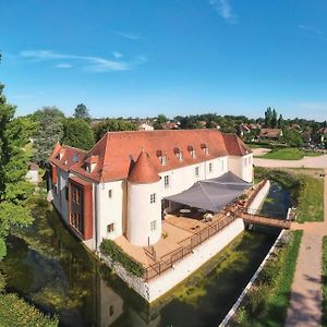 Chateau Du Bost - Teritoria Hotel Bellerive-sur-Allier Exterior photo