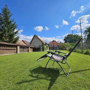 Penzion Pod Krivanom Hotel Liptovsky Hradok Exterior photo