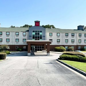 Ramada By Wyndham Lithia Springs Atlanta Hotel Exterior photo