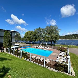 Motel Panoramique Saguenay Exterior photo