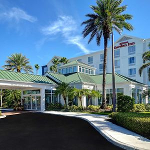 Hilton Garden Inn Fort Myers Exterior photo