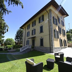 Residenza Villa Maria Roncola Exterior photo