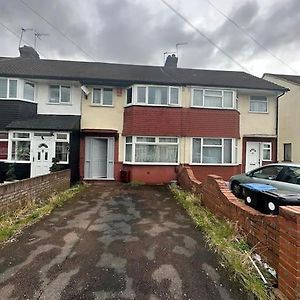 30 Min Stn Or To Central London Villa Enfield Exterior photo