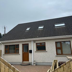 Mourneview Lodge Ballymartin Exterior photo