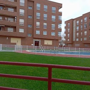 Buen Lugar Trabajo Y Familiar Apartment Ciudad Real Exterior photo