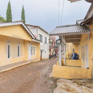 Selaras Homestay Ciwidey Rancabali Exterior photo