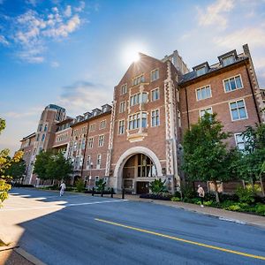 The Charles F. Knight Center Hotel Saint Louis Exterior photo