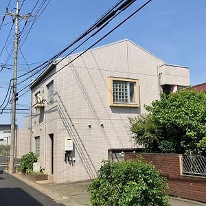 ①東京　府中駅徒歩圏内　Rc造　完全プライベートワンルーム　お二人で宿泊できます　閑静で緑豊か Fuchu Exterior photo