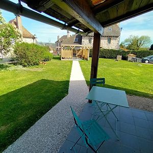 Le Miraillet, Chambre Hote Bed & Breakfast Saint-Illide Exterior photo