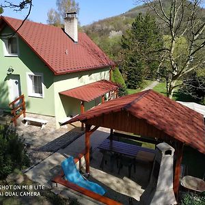 Chata Lazne Evzenie Klasterec Nad Ohri Villa Exterior photo