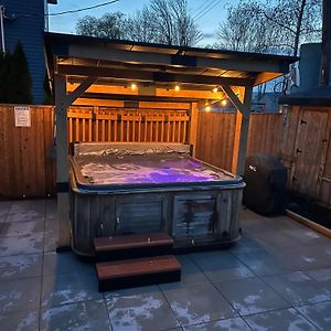 Elite Upper Deck Suites L Lake Front With Hot Tub Cayuga Exterior photo