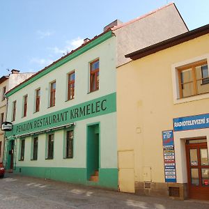 Penzion Krmelec Hotel Chrudim Exterior photo