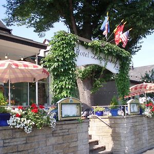 Lindenhof Hotel Osterspai Exterior photo