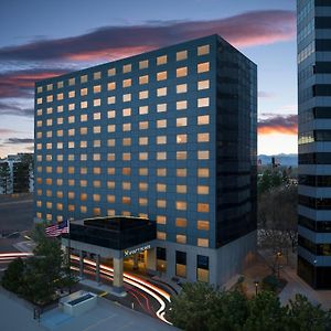 Hyatt Place Denver Cherry Creek Hotel Exterior photo