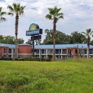 Days Inn By Wyndham Chipley Exterior photo