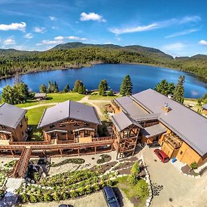 Le Grand R Hotel Saint-Donat-de-Montcalm Exterior photo