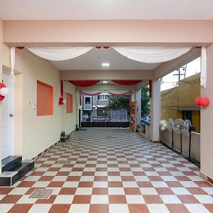 Oyo Flagship Lakshmi Residency Hotel Chennai Exterior photo