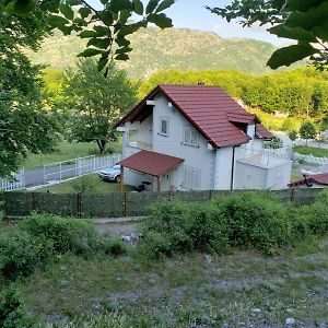 Vila 86 Villa Razem Exterior photo