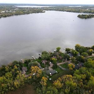 The Clear Lake Retreat Villa Forest Lake Exterior photo