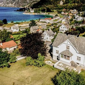 Doktorgarden Villa Selje Exterior photo