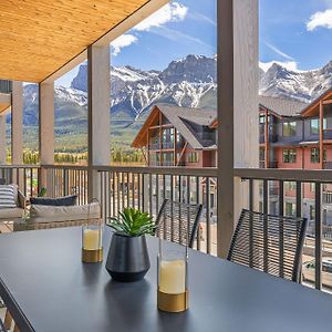 Rundle Lux Villa At Timberstone Canmore Exterior photo