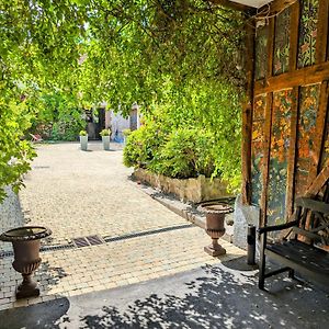 Le Relais Du Beffroi Bed & Breakfast Saint-Riquier Exterior photo