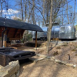 Silver Fern Villa Pisgah Forest Exterior photo