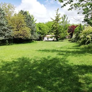 Gite Nature Campagne Calme Piscine Spa Guest House Pierrevert Exterior photo