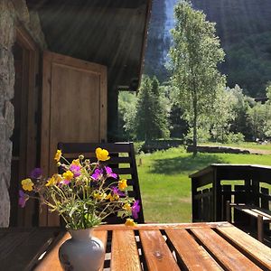 Vassbakken Kro Og Camping Hotel Skjolden Exterior photo